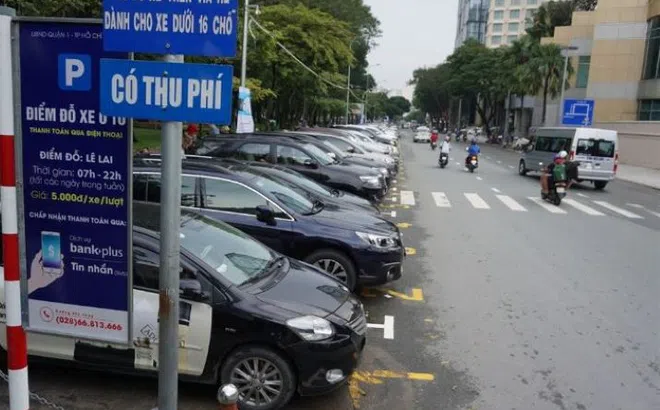 Mức xử phạt mới nhất về tội tự ý lập bãi trông giữ xe ngày Tết